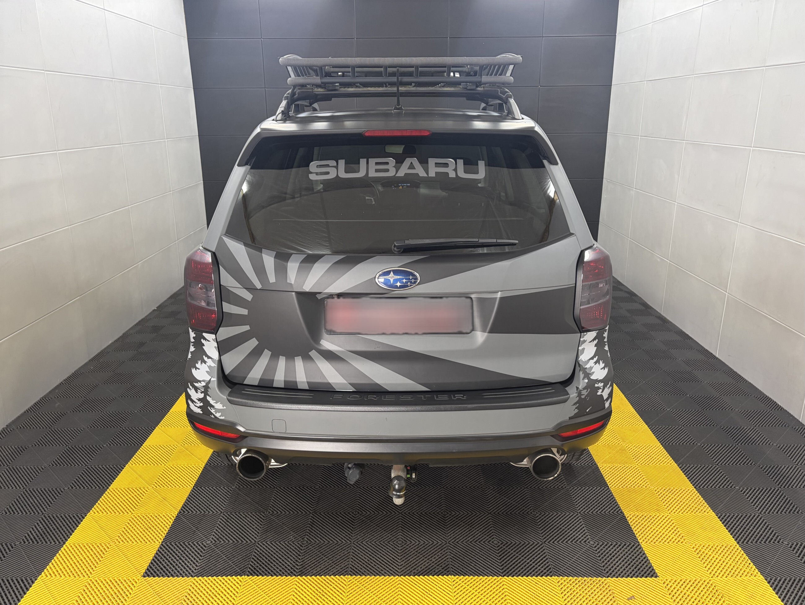 Subaru Forester Platinum+Panorama+H&K+SHZ+Keyless+Navi