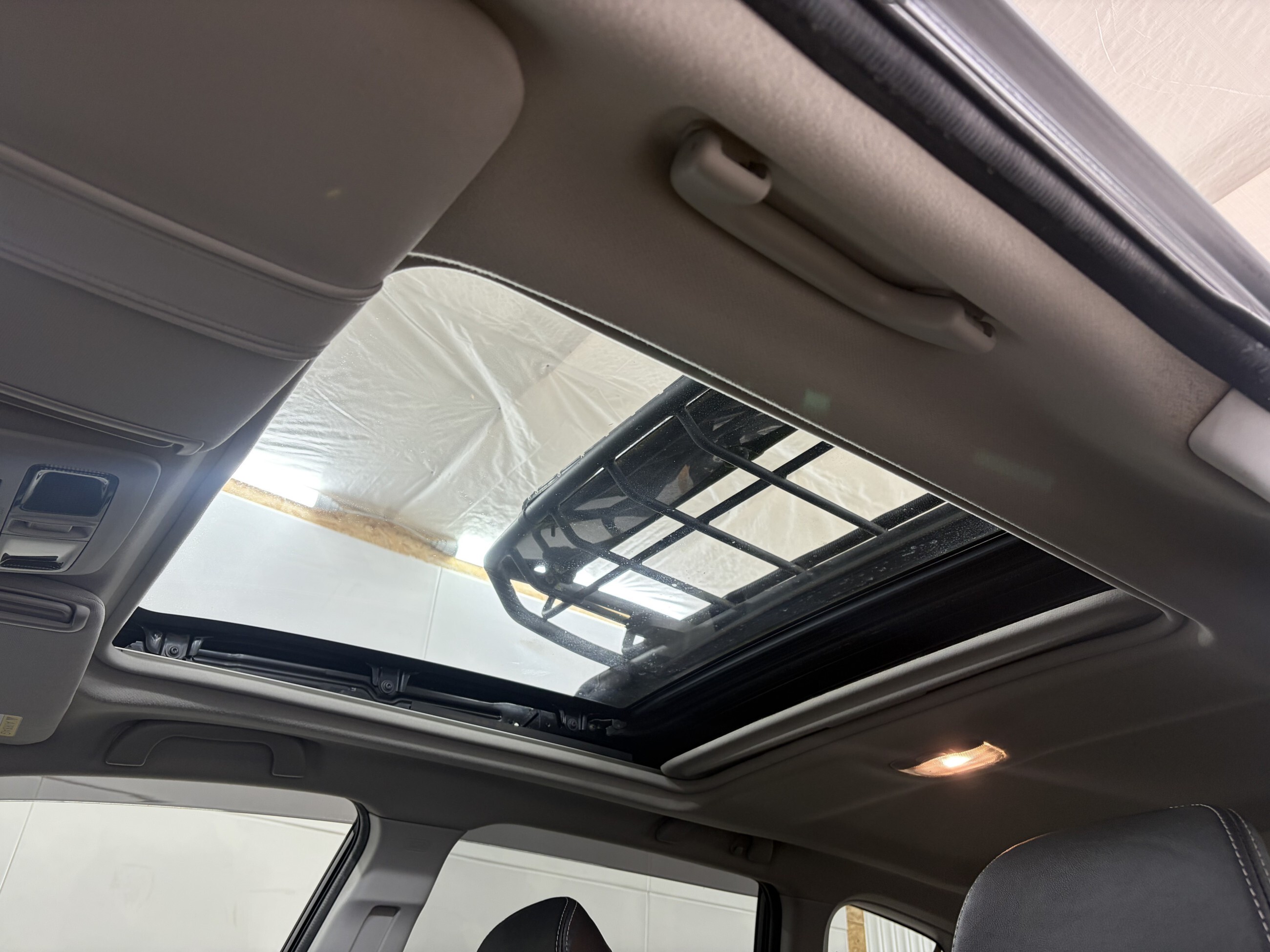 Subaru Forester Platinum+Panorama+H&K+SHZ+Keyless+Navi