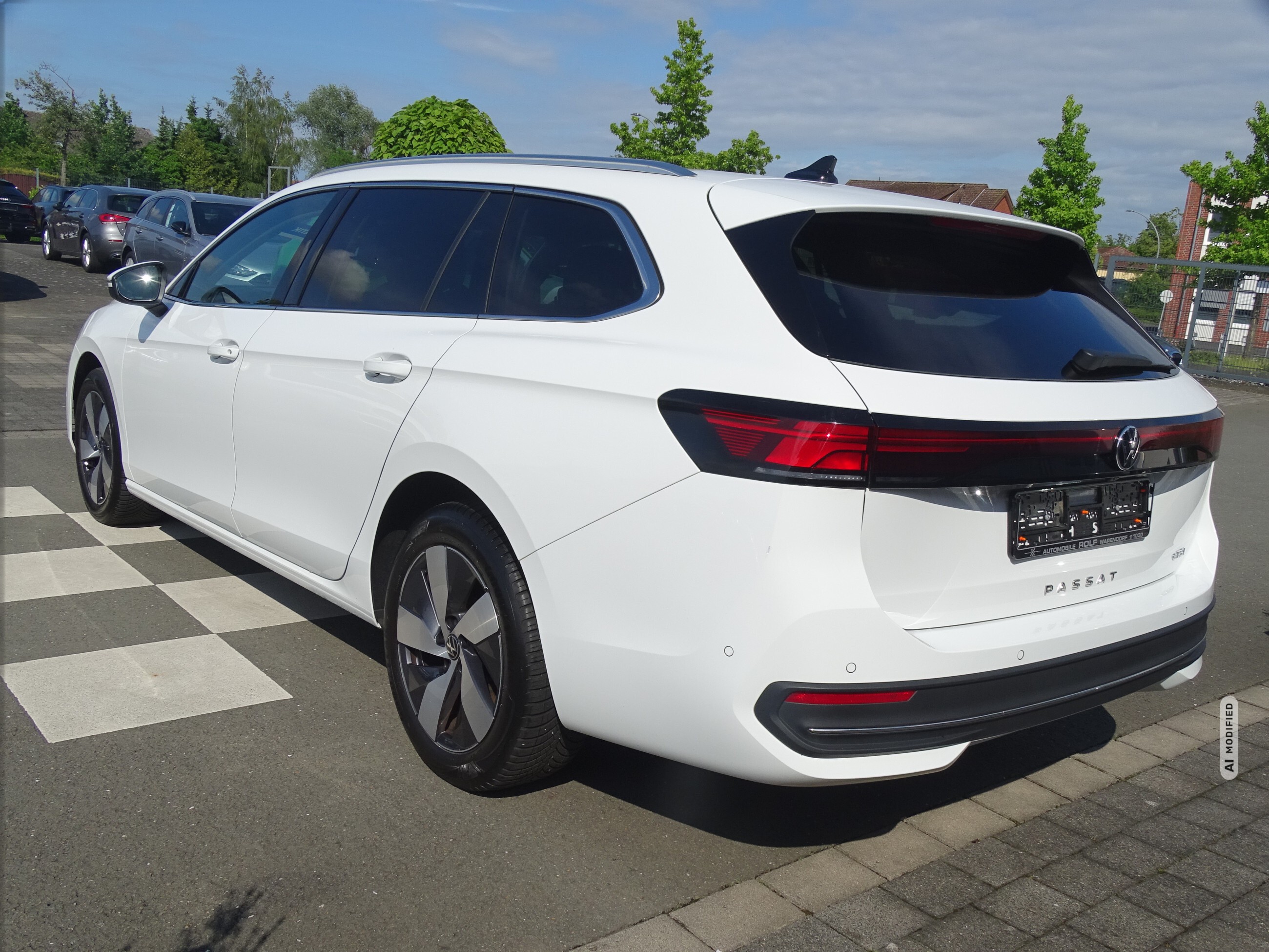 Volkswagen Passat 1.5 eTSI*Business*DSG*NAVI*LED*RFK*GJR*
