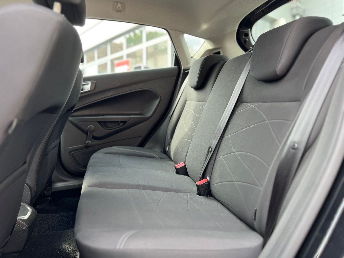 Ford Fiesta 1.25 - Klima - Frontscheiben Hzg - USB