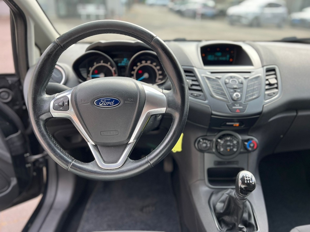 Ford Fiesta 1.25 - Klima - Frontscheiben Hzg - USB