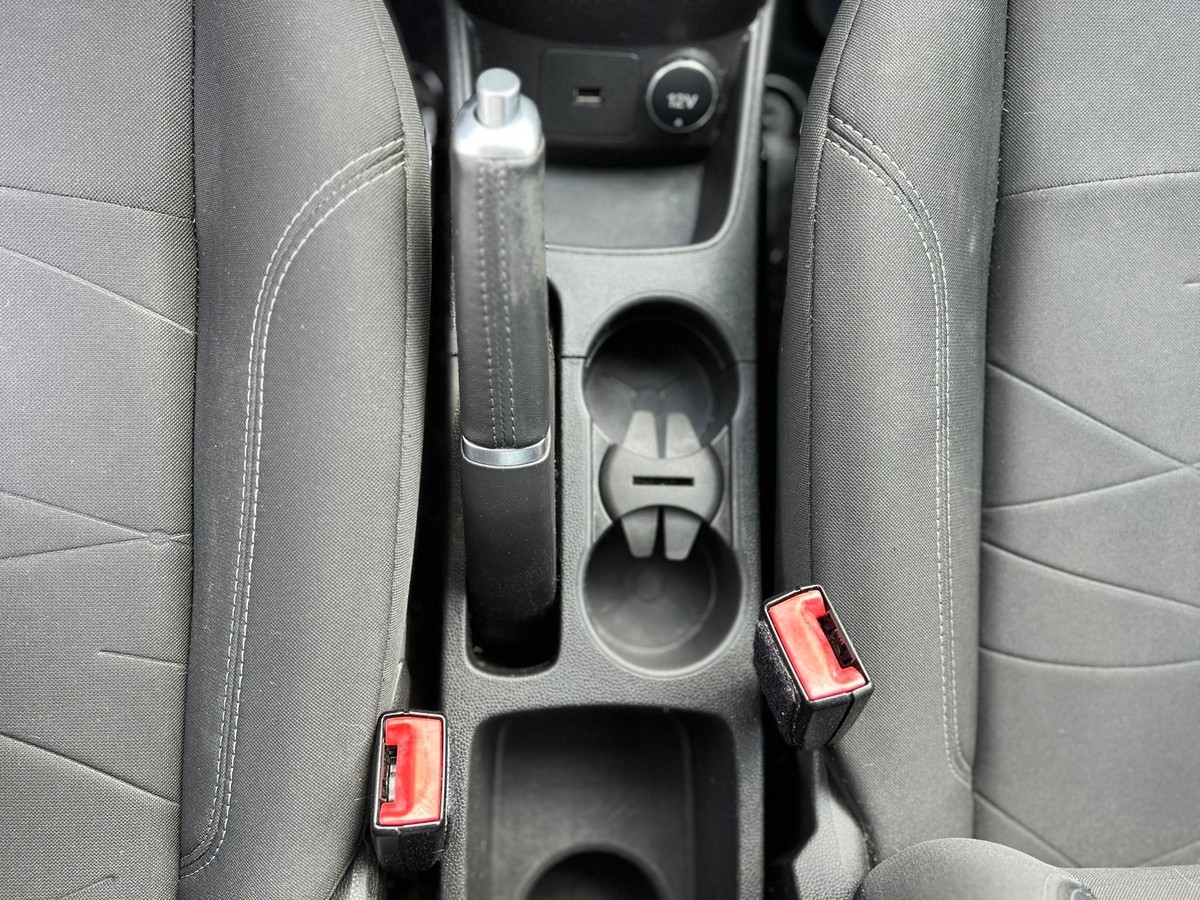 Ford Fiesta 1.25 - Klima - Frontscheiben Hzg - USB