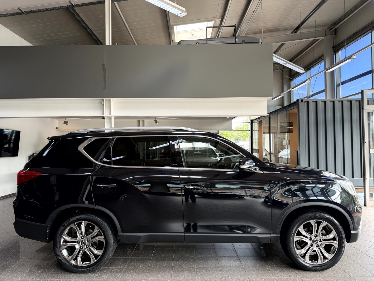 Ssangyong REXTON Crystal R.Cam Navi Temp SHZ