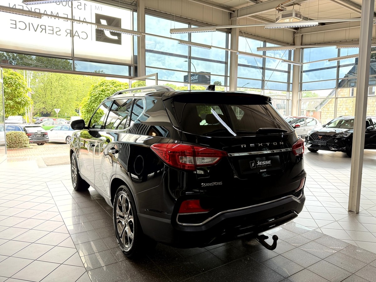 Ssangyong REXTON Crystal R.Cam Navi Temp SHZ