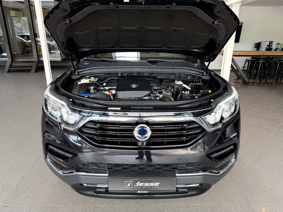 Ssangyong REXTON Crystal R.Cam Navi Temp SHZ
