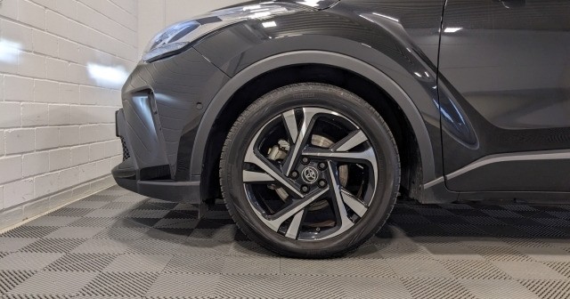 Toyota C-HR 2.0 Hybrid Team D LED CarPlay SHZ Lane Klima
