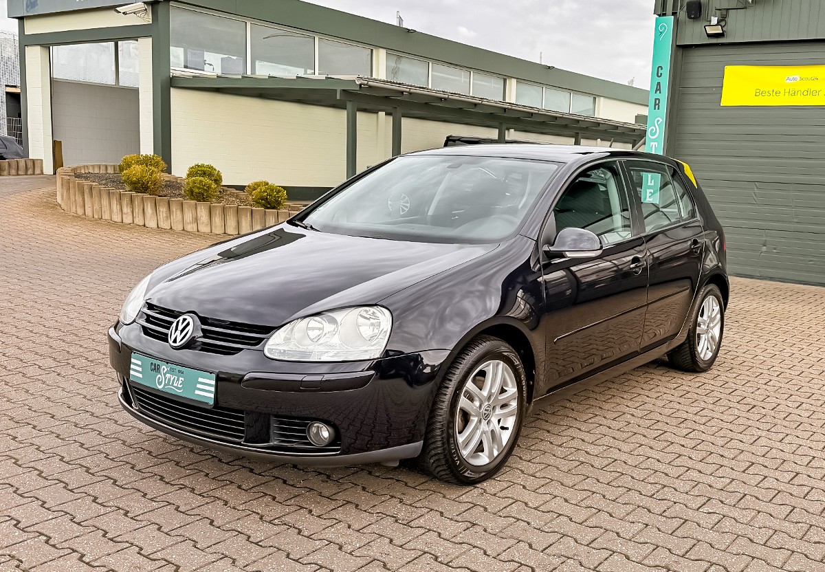 Volkswagen Golf V 1.6 FSI Tour.Klima.SHZ.Alufelgen