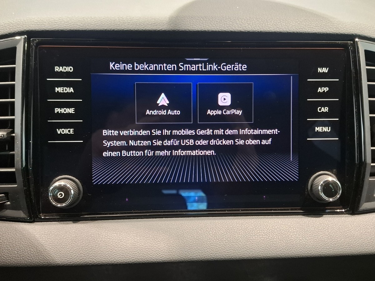 Skoda Karoq 2.0 TSI DSG Sportline 4x4 Standheizung