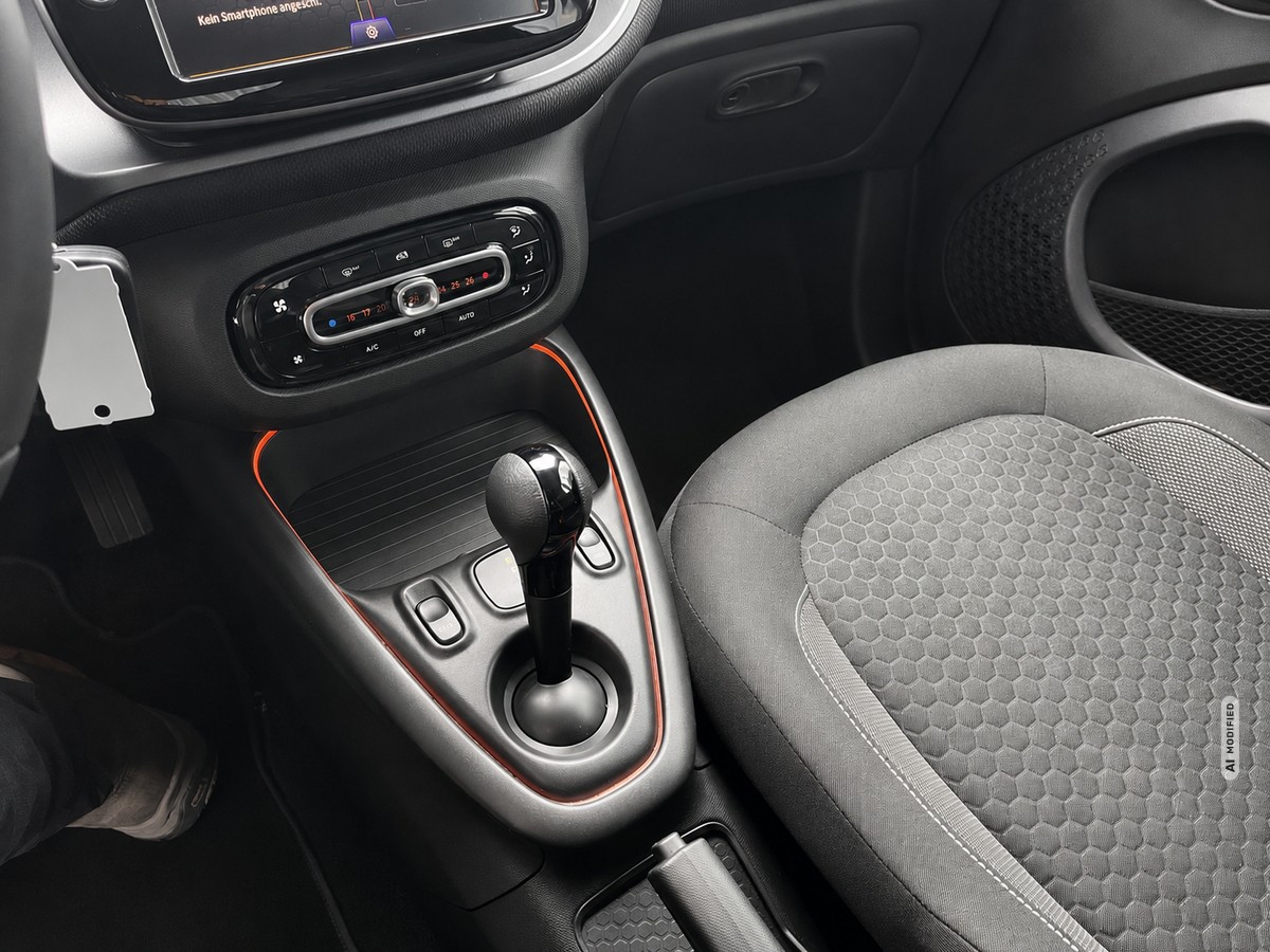 Smart ForTwo EQ cabrio*EXCLUSIVE*JBL*CAM*MEDIA*ALLW*LED*SHZ*