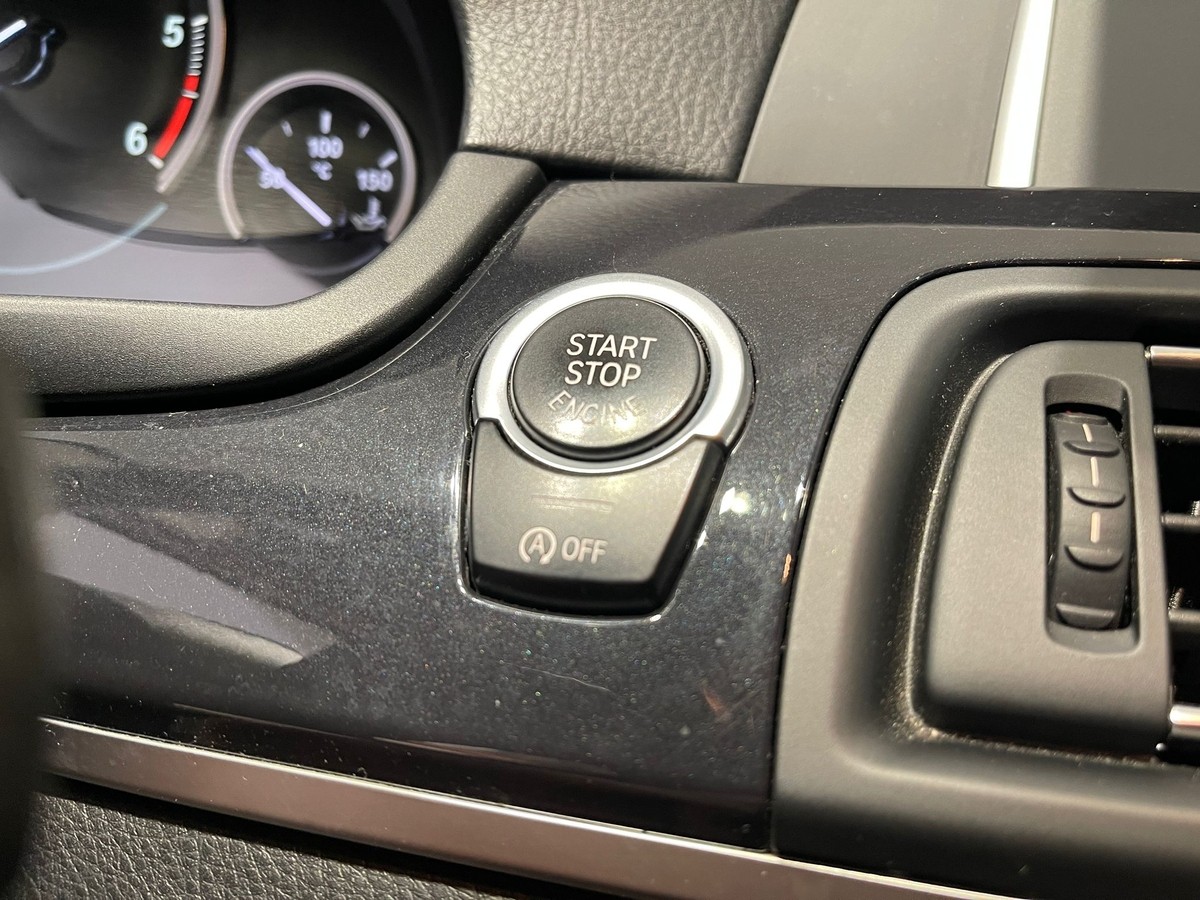 BMW 518 518d Touring Xenon NAVI AHK Leder