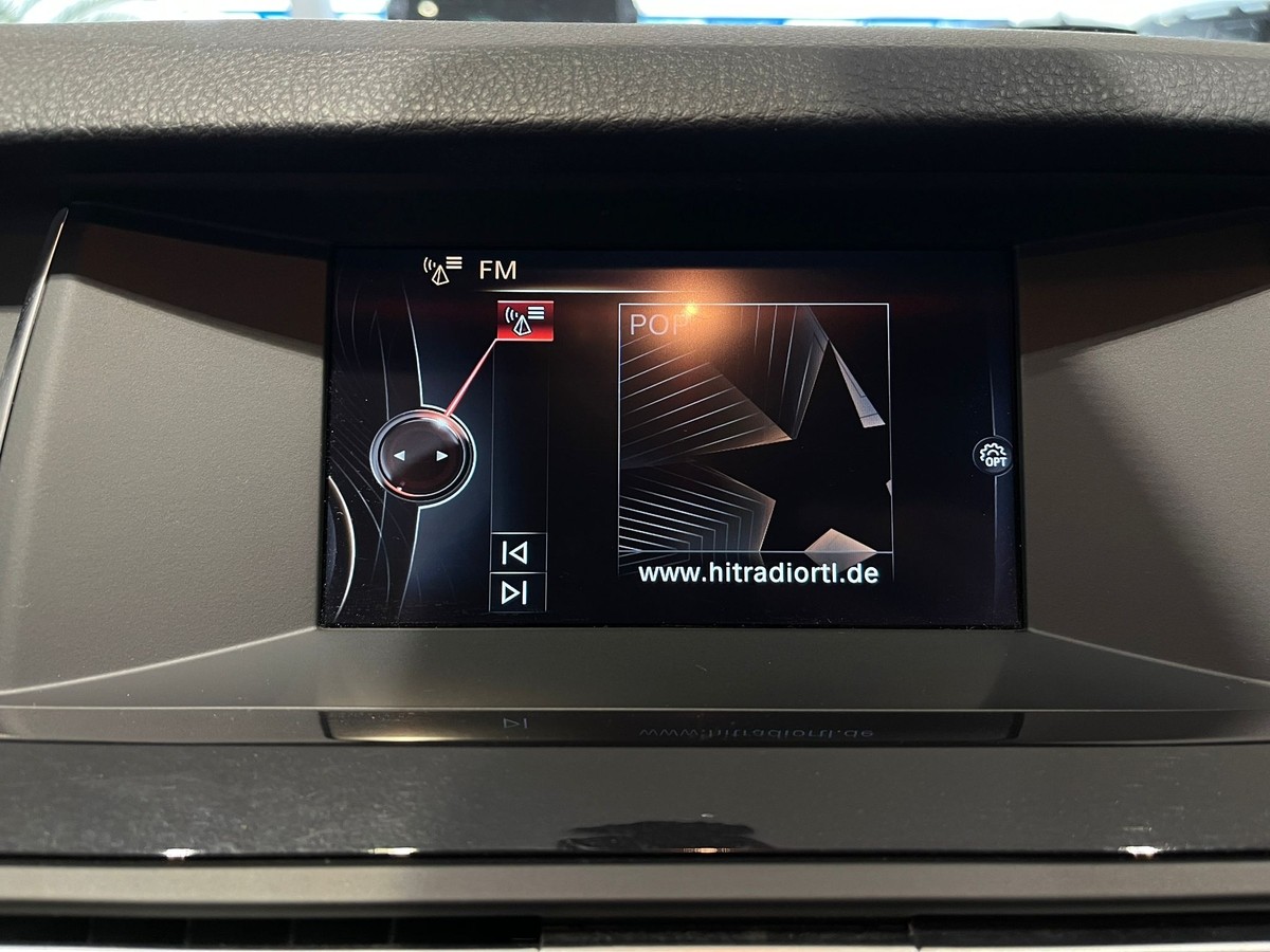 BMW 518 518d Touring Xenon NAVI AHK Leder