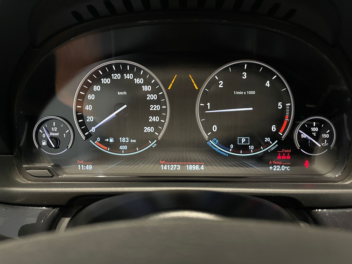 BMW 518 518d Touring Xenon NAVI AHK Leder