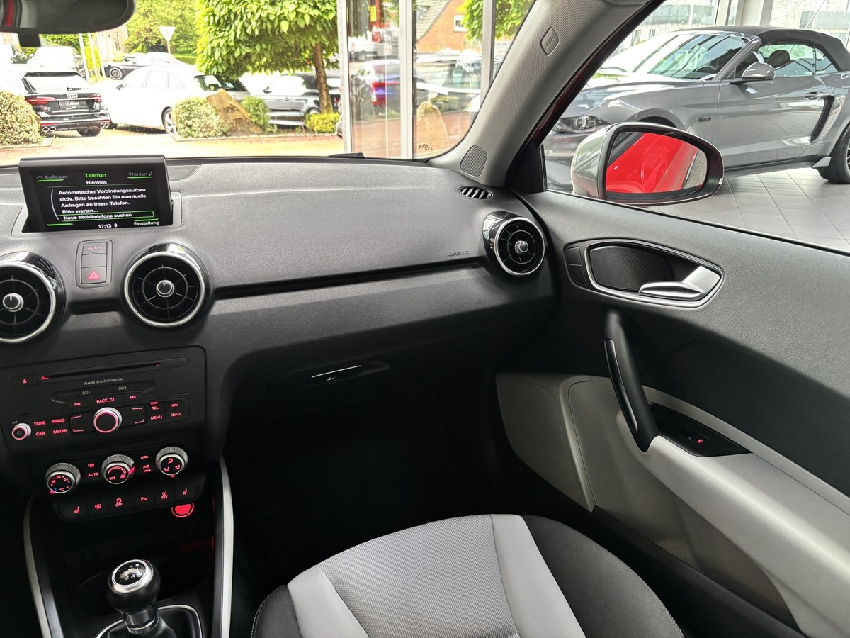 Audi A1 1.4 TFSI S-Line Ambition Bi-Xenon PDC SHZ 