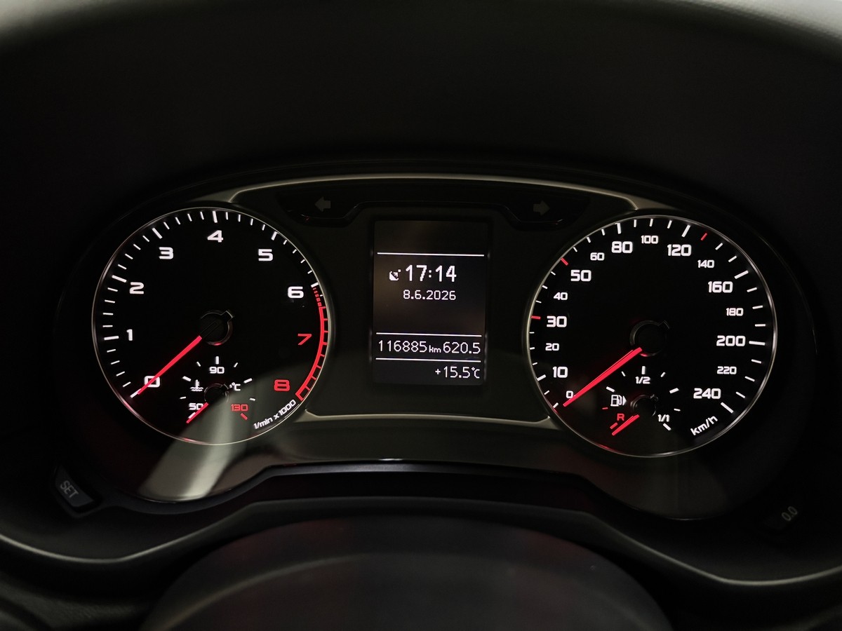 Audi A1 1.4 TFSI S-Line Ambition Bi-Xenon PDC SHZ 