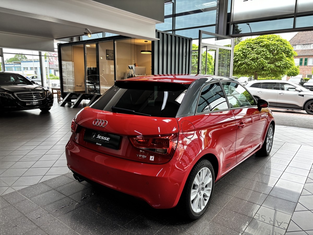 Audi A1 1.4 TFSI S-Line Ambition Bi-Xenon PDC SHZ 