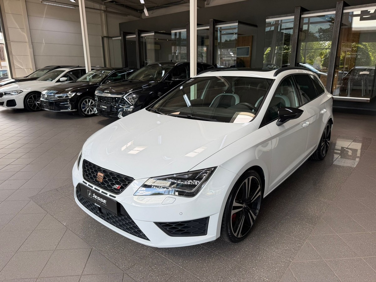Seat Leon 2.0 TSI Cupra 290 LED ACC R.Cam Pano 