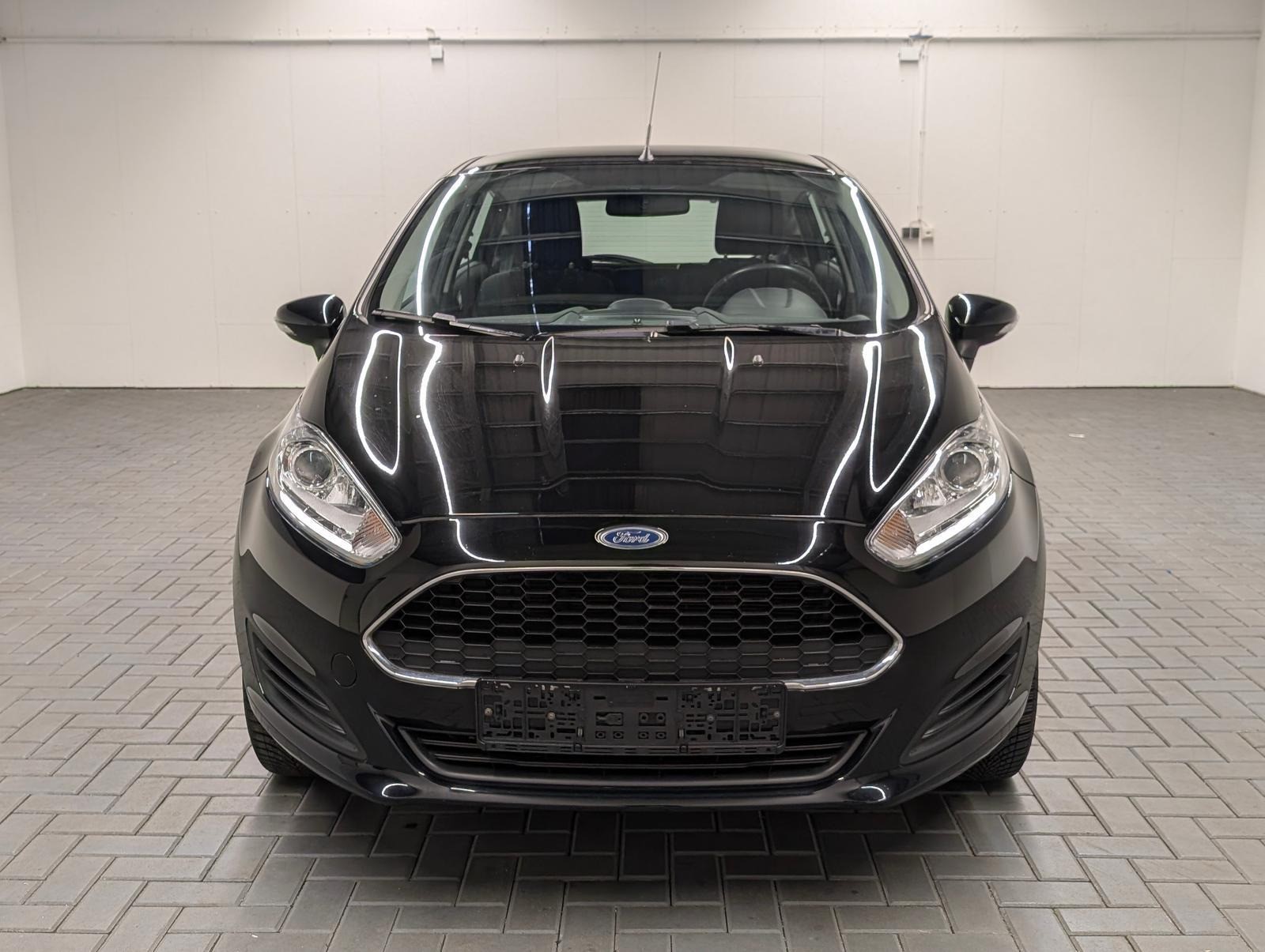 Ford Fiesta SHZ/FSH/BT/USB/LED-TFL
