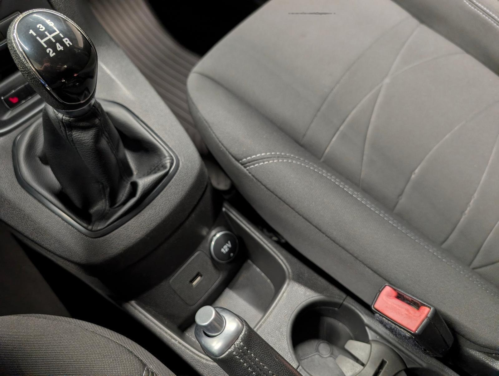 Ford Fiesta SHZ/FSH/BT/USB/LED-TFL