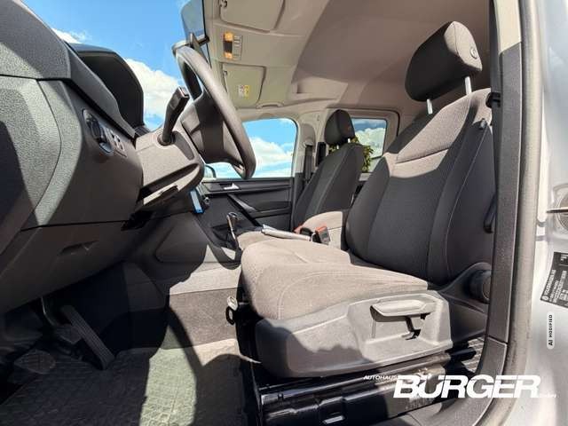 Volkswagen Caddy 2.0 TDI Klima Tempo PDC SitzHZG USB Temp Berganfah