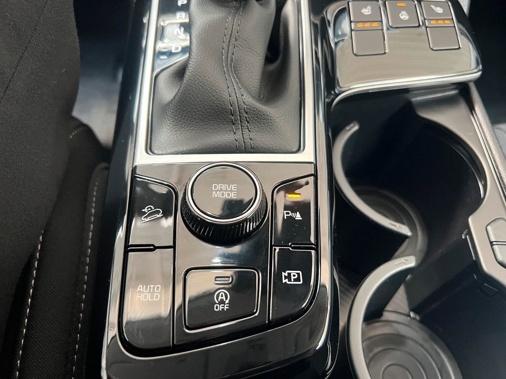 Kia Sportage MHD*7DCT*KAMERA*CARPLAY*S+LHZ*ALWETTER