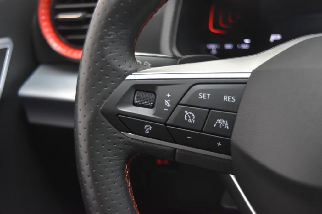 Seat Ibiza FR 1.0 TSI DSG KESSY Klimaauto Kamera SHZ