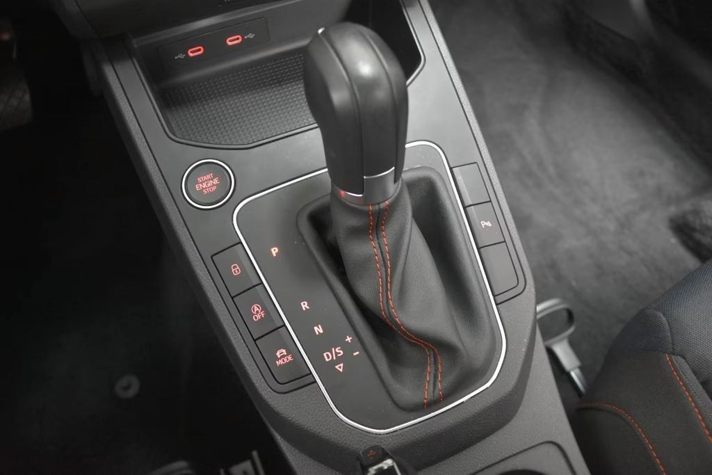 Seat Ibiza FR 1.0 TSI DSG KESSY Klimaauto Kamera SHZ