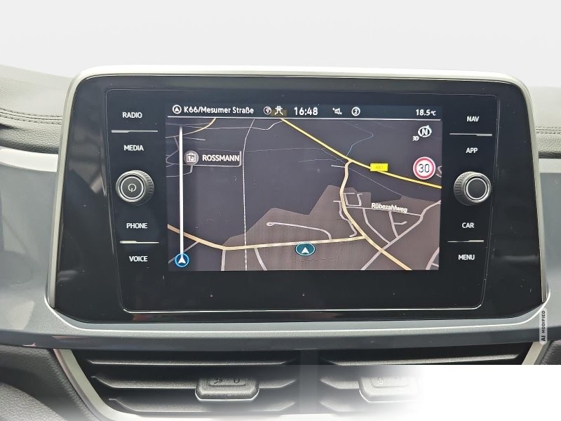 Volkswagen T-Roc 1.0 TSI Style Navi ACC P-Assist