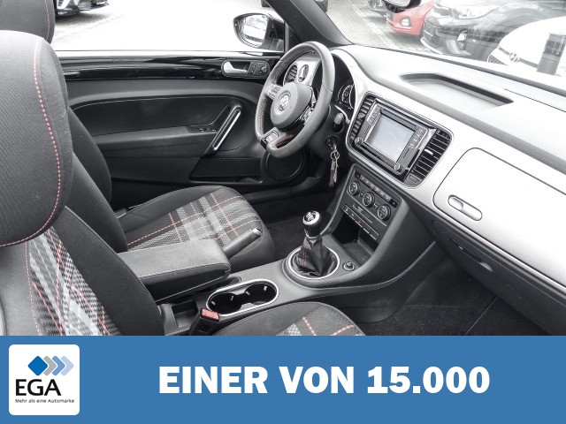 Volkswagen Beetle Cabriolet Club BMT El. Verdeck Navi Mehrzonenklima SHZ Temp PDCv+h Bergan
