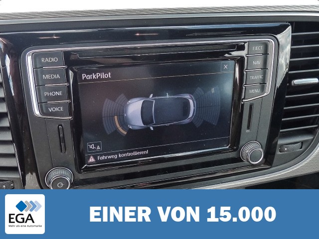 Volkswagen Beetle Cabriolet Club BMT El. Verdeck Navi Mehrzonenklima SHZ Temp PDCv+h Bergan