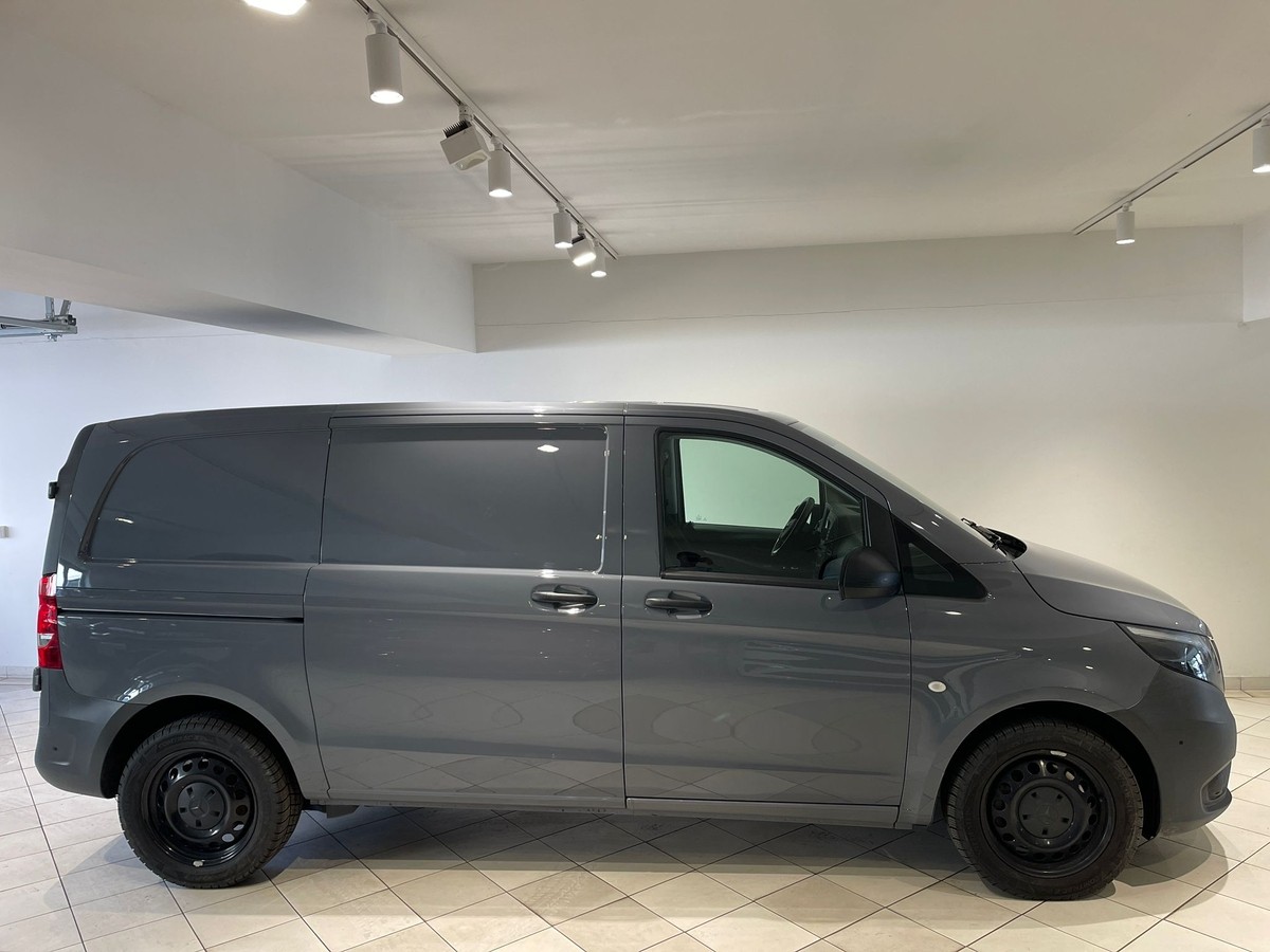 Mercedes-Benz Vito Kasten 4x4 116 CDI AHK Navi