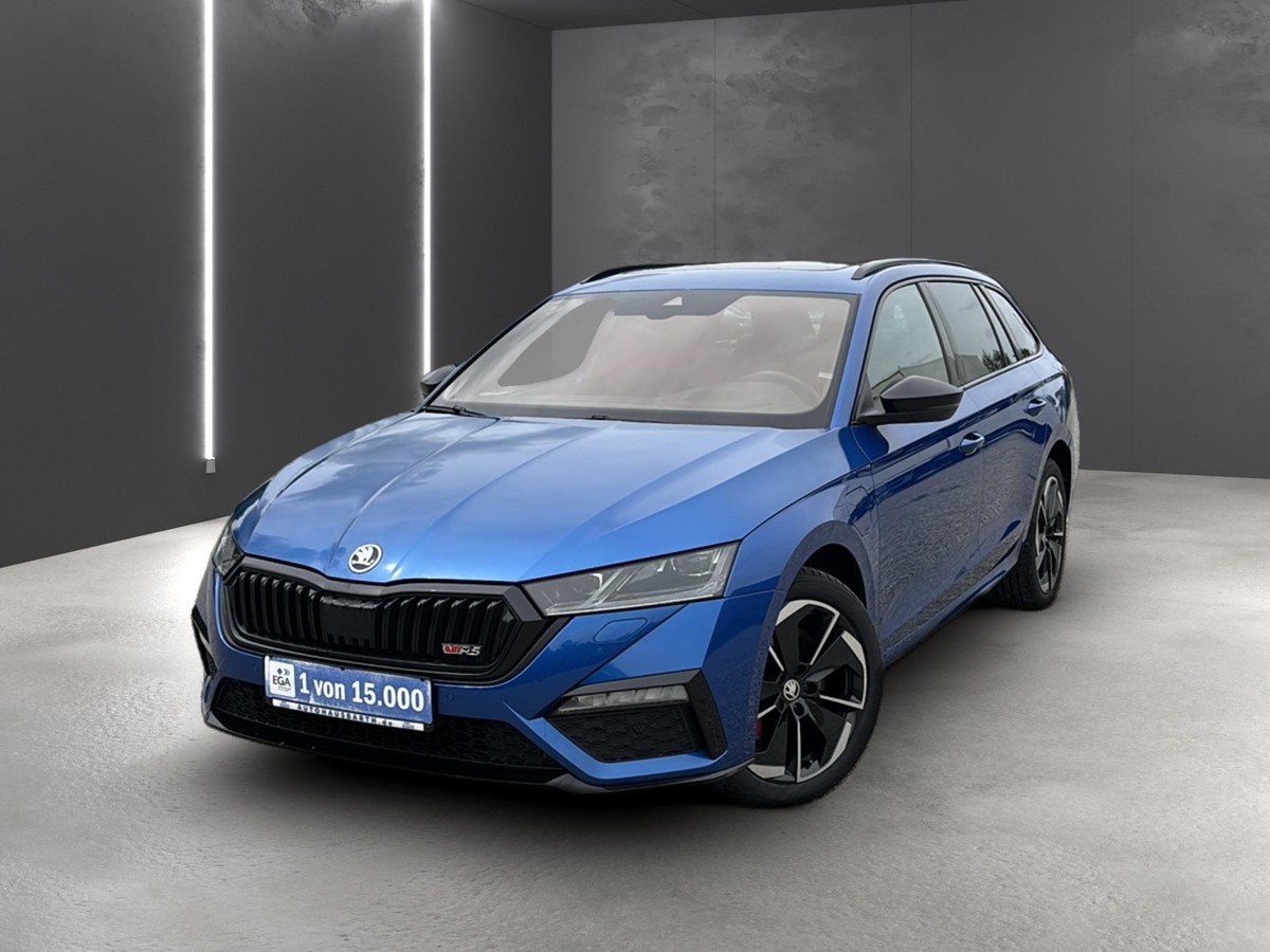 Skoda Octavia Combi iV RS *LED *SHZ *LRH *RFK *NAVI