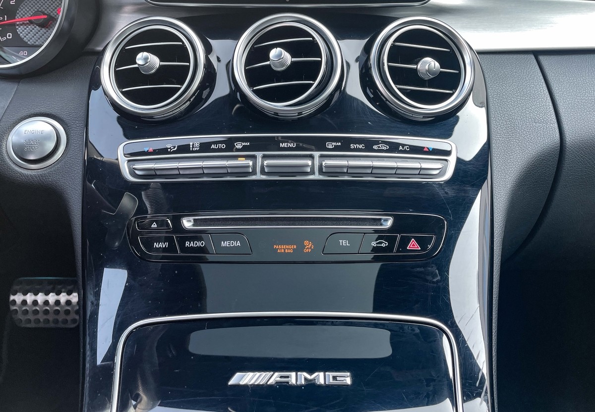 Mercedes-Benz C 63 AMG T LED Panorama HeadUp  Ambiente Comand 