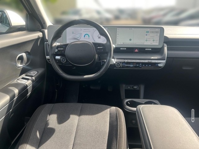 Hyundai IONIQ 5 Basis Elektro Effizienz-Paket Navi Digitales Cockpit LED ACC Apple CarPl