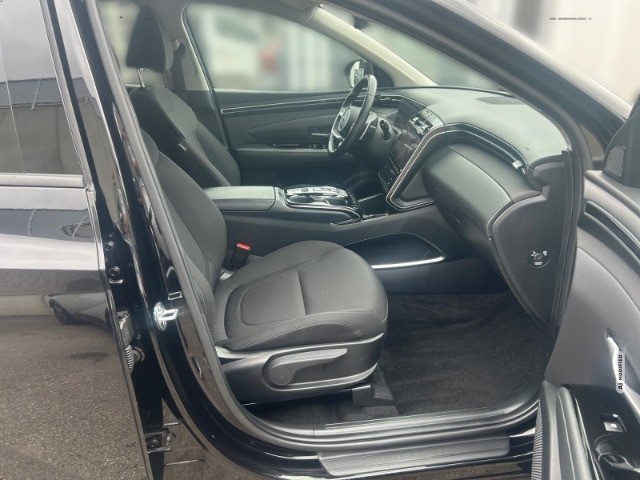 Hyundai Tucson Trend Mild-Hybrid 2WD Navi Digitales Cockpit LED ACC El. Heckklappe Apple