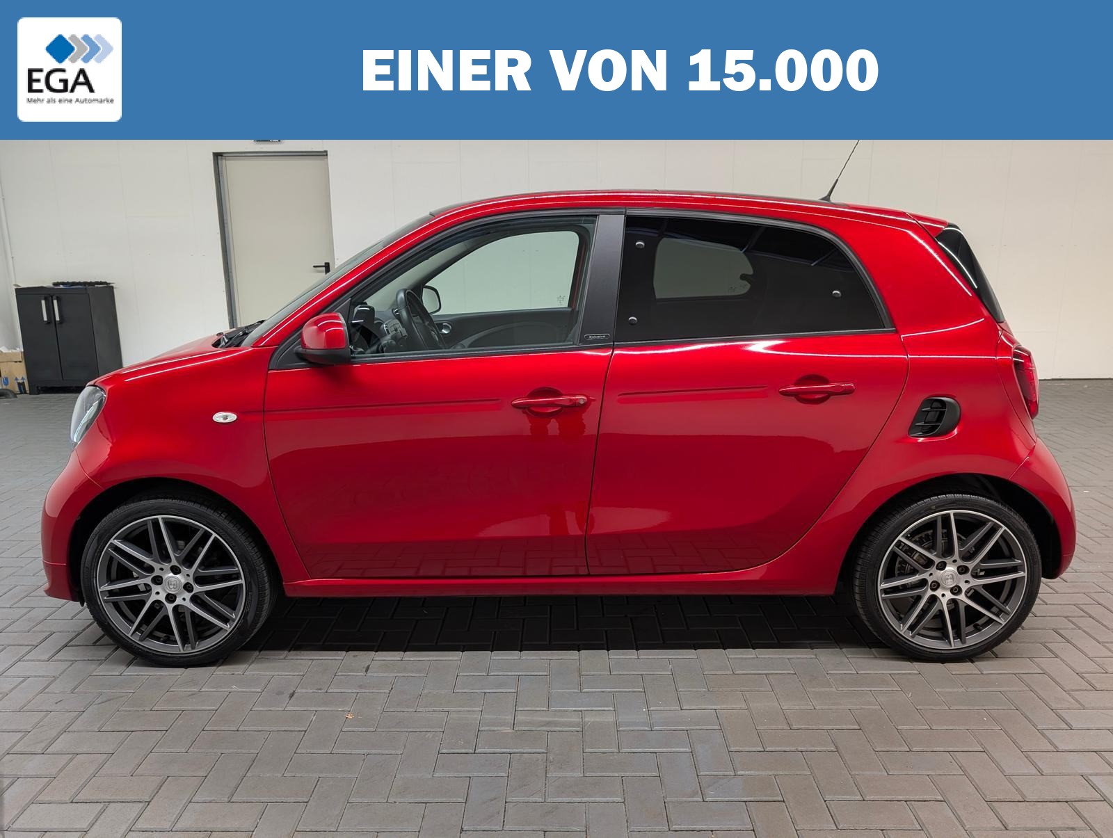 Smart ForFour Brabus Leder/Pano/SHZ/PDC/LED/GRA/17-LM