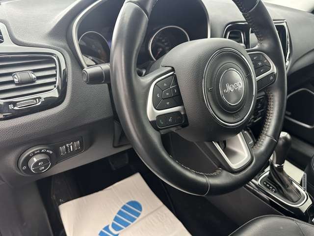 Jeep Compass Opening Edition 4WD 