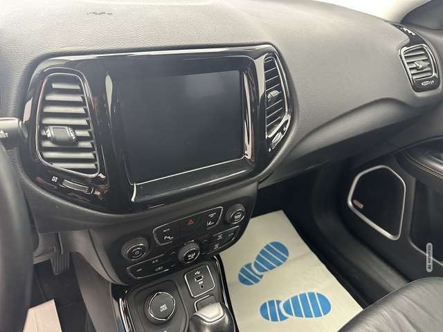 Jeep Compass Opening Edition 4WD 