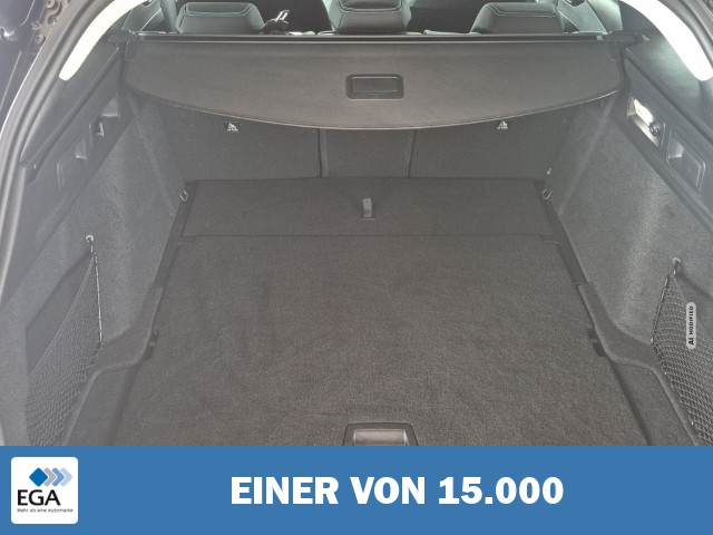 Peugeot 308 SW Allure 1.2 130  SHZ Navi Kamera PDC v+h