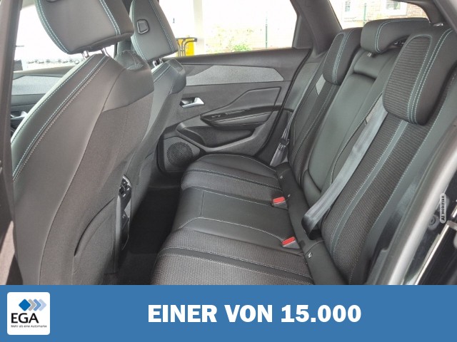 Peugeot 308 SW Allure 1.2 130  SHZ Navi Kamera PDC v+h