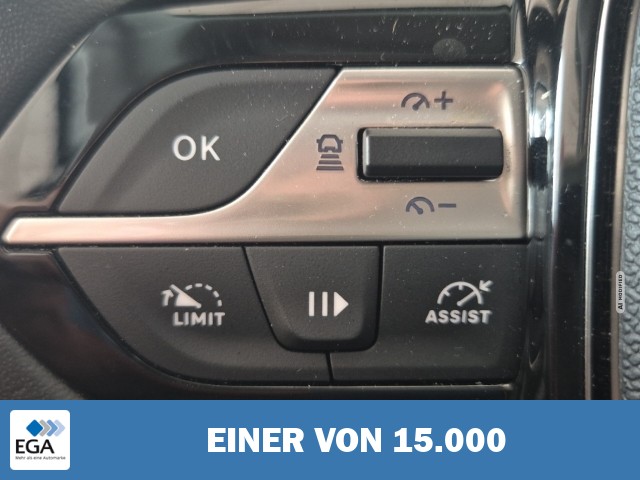 Peugeot 308 SW Allure 1.2 130  SHZ Navi Kamera PDC v+h