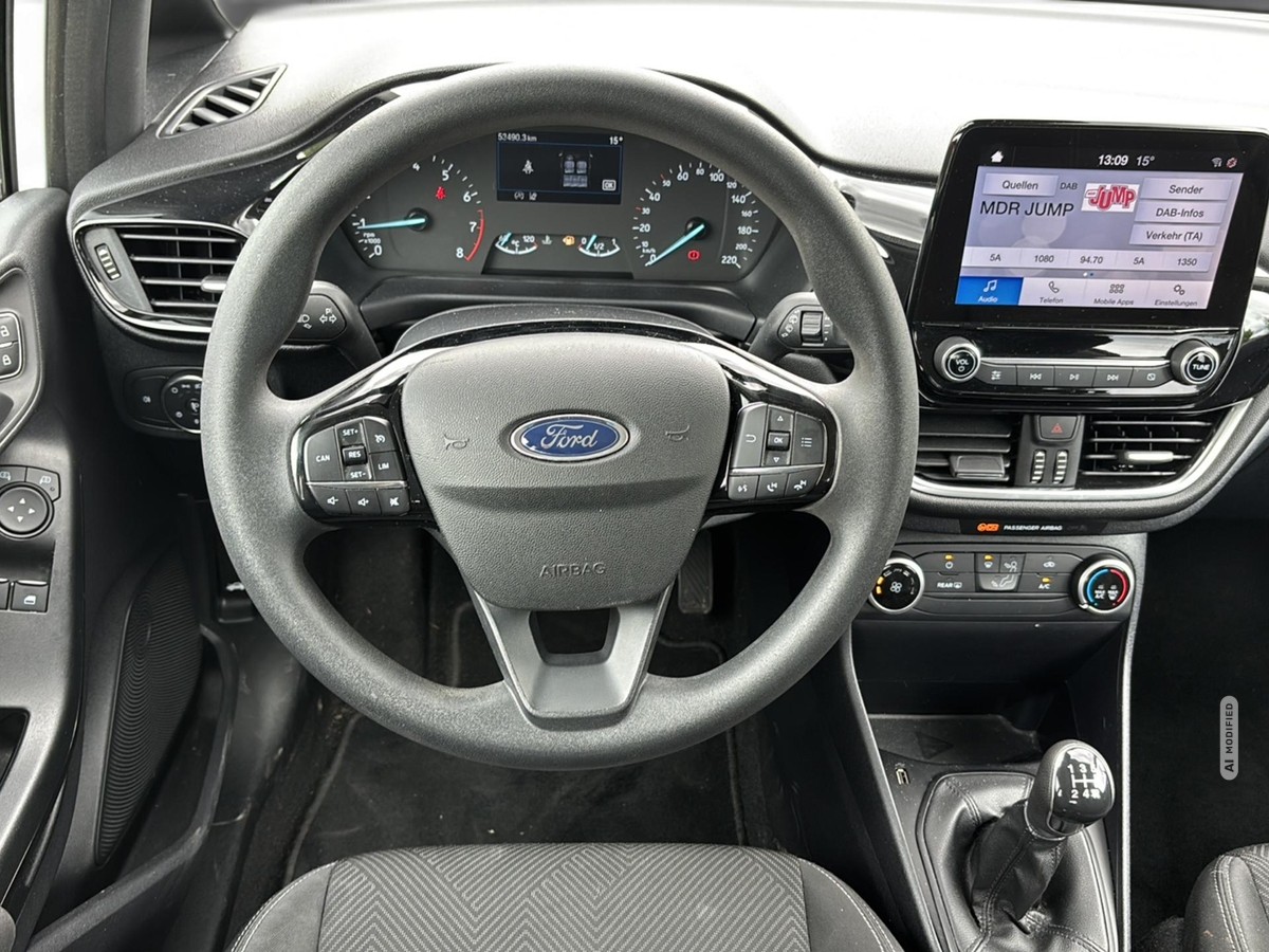 Ford Fiesta 1.1 Cool&Connect *LED *KLIMA *TEMPOMAT