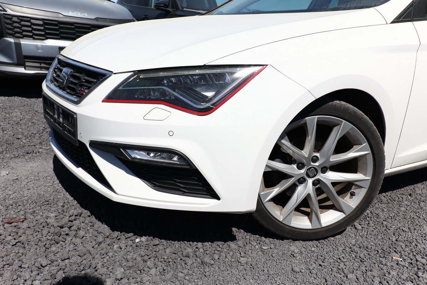 Seat Leon ST 1.4 TSI 150 FR Pano LED Nav PDC LM18Z