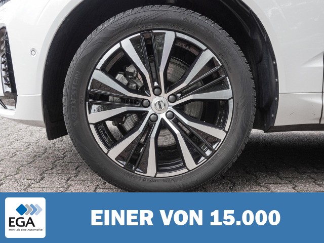 Volvo XC60 Ultimate Dark 2WD HUD Leder Digitales Cockpit Memory Sitze Soundsystem Harm