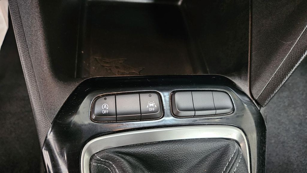 Opel Corsa F - Klima - Tempomat - Spurhalteassist