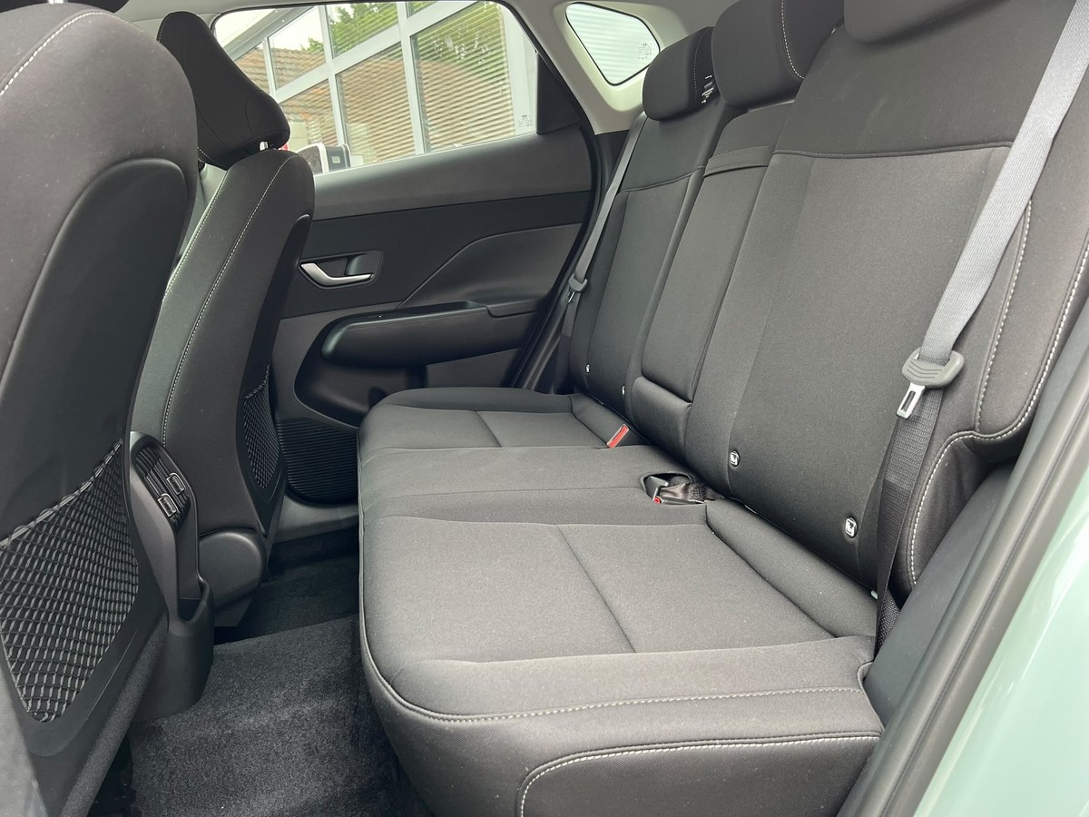 Hyundai KONA Kona 1.6 T-GDI ATM - Navi - R.Kam + PDC 