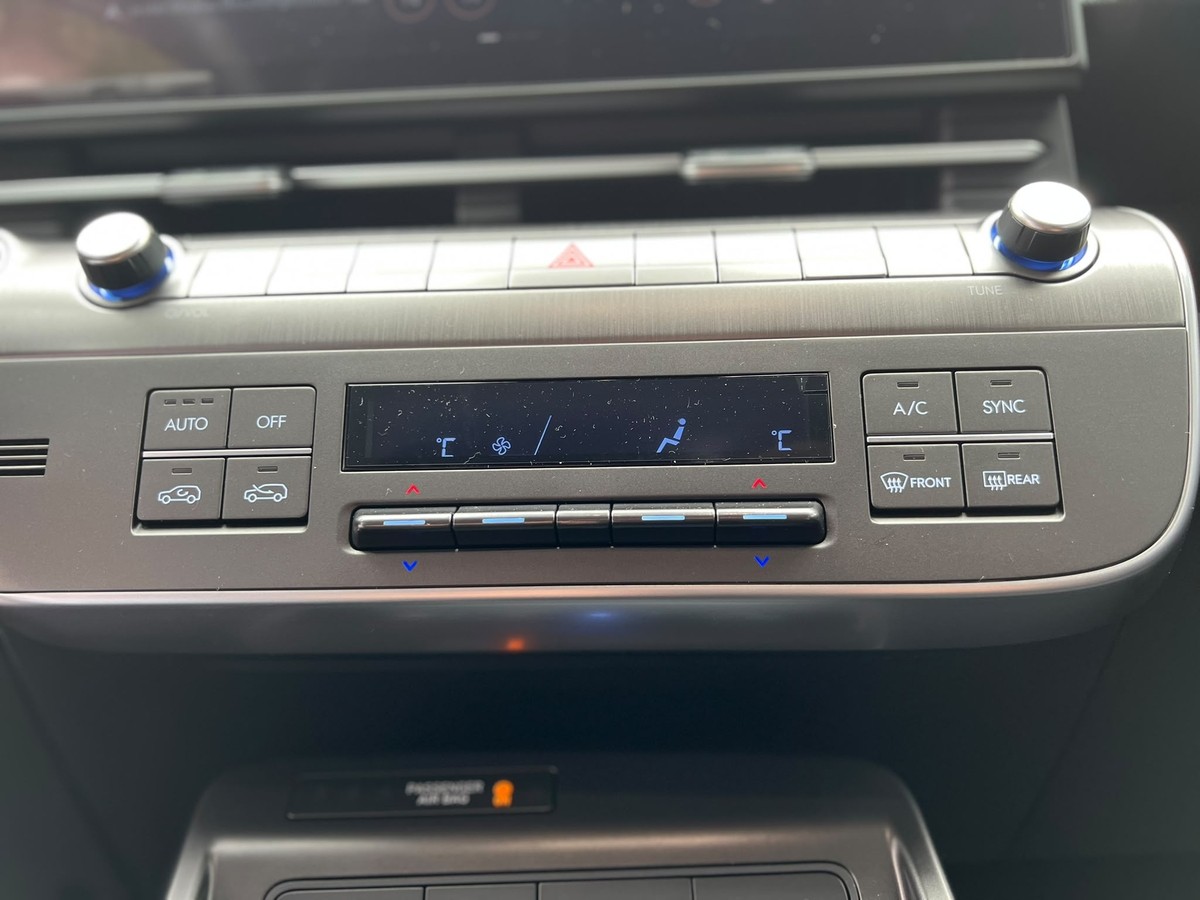 Hyundai KONA Kona 1.6 T-GDI ATM - Navi - R.Kam + PDC 
