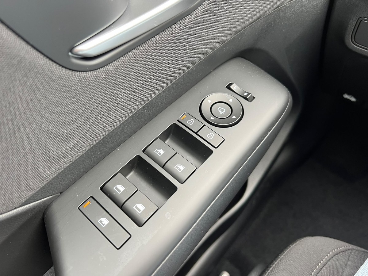 Hyundai KONA Kona 1.6 T-GDI ATM - Navi - R.Kam + PDC 