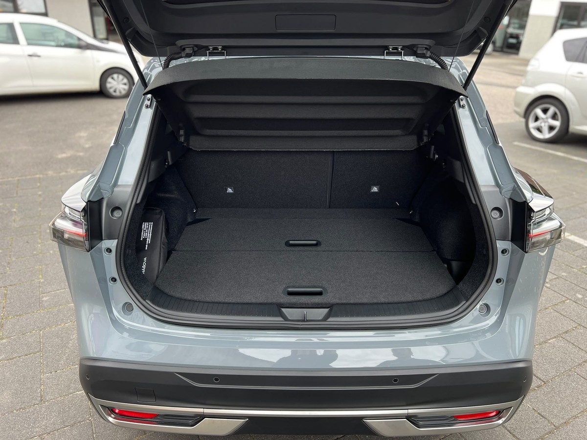 Nissan Qashqai 1.3 DIG-T MHEV N-Connecta - 360°R-Kam - Navi