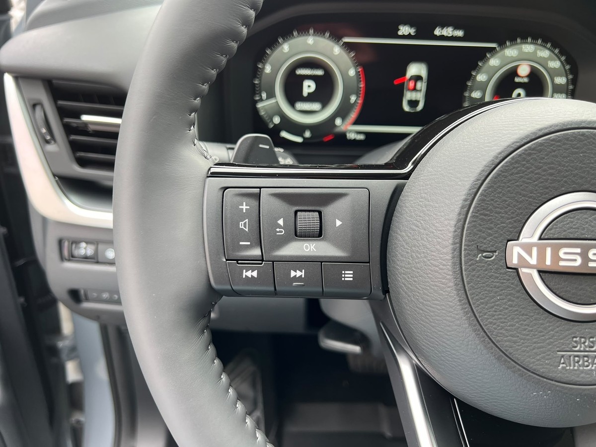 Nissan Qashqai 1.3 DIG-T MHEV N-Connecta - 360°R-Kam - Navi
