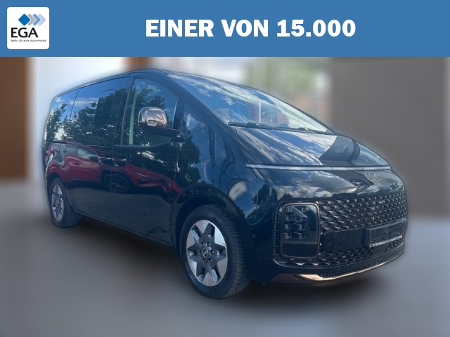 Hyundai Staria Signature 4WD 7-Sitzer El. Panodach Navi Leder Digitales Cockpit Soundsys